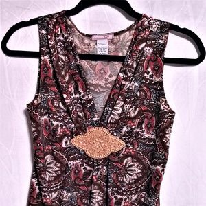 Vol. 1 Sequin Center V-Neck Sleeveless Blouse Top